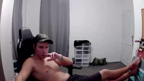 plkrisztian online show from 27, 10, 2025