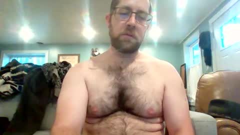 Snapshot of plowinitall1 chatting on 8, 2, 2025 plowinitall1 online show from 8, 2, 2025