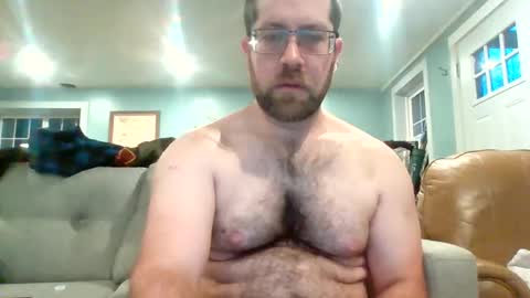 Snapshot of plowinitall1 chatting on 7, 11, 2025 plowinitall1 online show from 7, 11, 2025