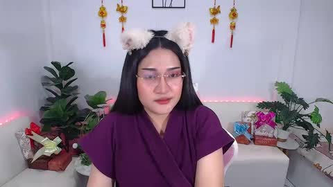 Ploysai online show from 27, 1, 2025