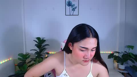Ploysai online show from 6, 10, 2025