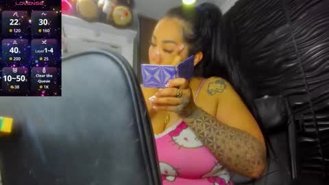 Snapshot of pocahontas_d chatting on 14, 12, 2025 catalina online show from 14, 12, 2025