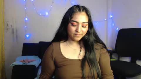 Lily online show from 7, 2, 2025