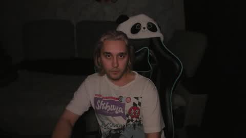 pohyi_ online show from 13, 3, 2026