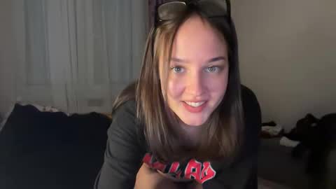 Snapshot of poi_son chatting on 16, 2, 2026 poison online show from 16, 2, 2026