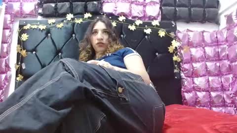 Snapshot of poisondost_hot chatting on 24, 10, 2025 Aleja online show from 24, 10, 2025