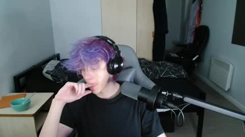 Snapshot of polarny05 chatting on 8, 3, 2025 Polarny online show from 8, 3, 2025