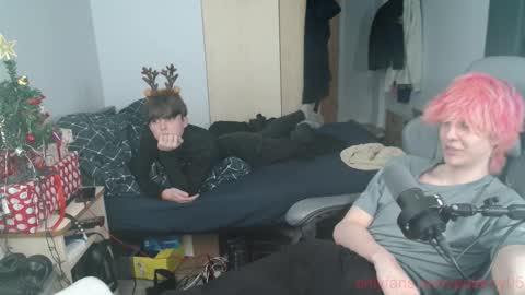 Snapshot of polarny05 chatting on 21, 12, 2025 Polarny online show from 21, 12, 2025