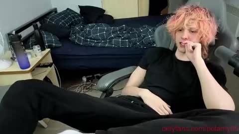 Snapshot of polarny05 chatting on 13, 3, 2026 Polarny online show from 13, 3, 2026