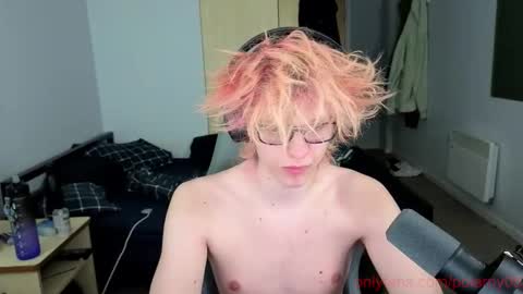 Snapshot of polarny05 chatting on 15, 3, 2026 Polarny online show from 15, 3, 2026