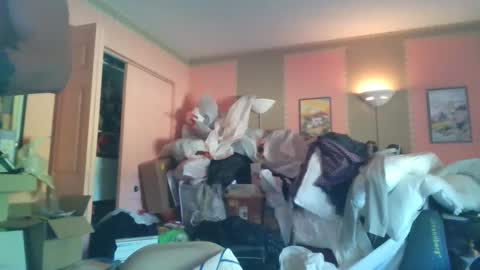 Snapshot of polishrifle3 chatting on 12, 2, 2025 jaws online show from 12, 2, 2025