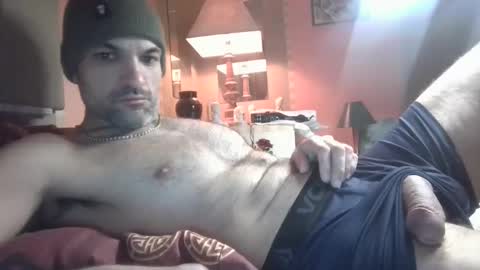 Snapshot of polishrifle3 chatting on 22, 2, 2025 jaws online show from 22, 2, 2025