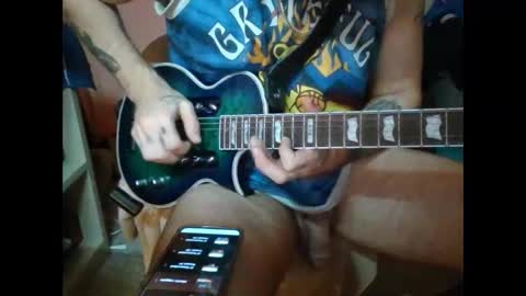 Snapshot of polishrifle3 chatting on 25, 9, 2025 jaws online show from 25, 9, 2025