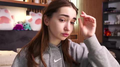 Polly online show from 19, 2, 2026