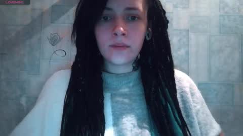 Snapshot of polly_wow chatting on 14, 12, 2025 Polly online show from 14, 12, 2025