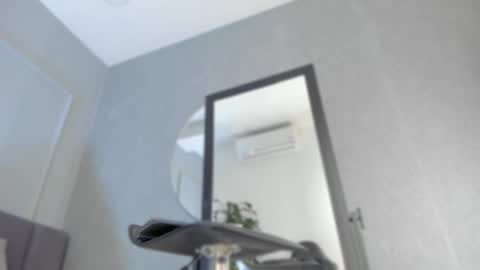 Snapshot of pollybabe_ chatting on 30, 9, 2025 POLLY online show from 30, 9, 2025