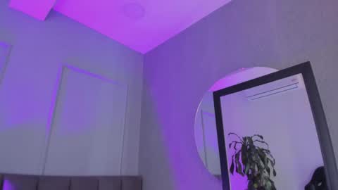 Snapshot of pollybabe_ chatting on 10, 10, 2025 POLLY online show from 10, 10, 2025