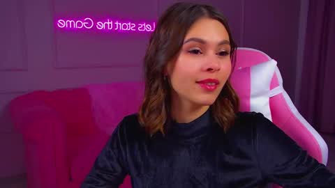 Polly online show from 17, 9, 2025