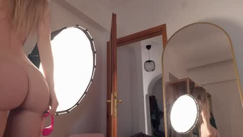 Polina online show from 27, 4, 2026
