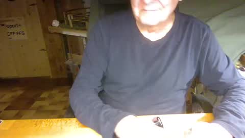 Snapshot of pomme1949 chatting on 6, 1, 2025 pomme1949 online show from 6, 1, 2025