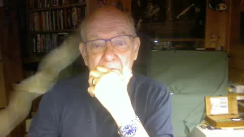 Snapshot of pomme1949 chatting on 7, 1, 2025 pomme1949 online show from 7, 1, 2025