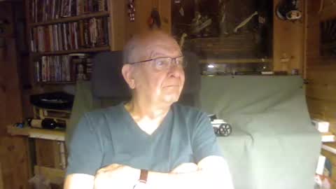 Snapshot of pomme1949 chatting on 27, 1, 2025 pomme1949 online show from 27, 1, 2025