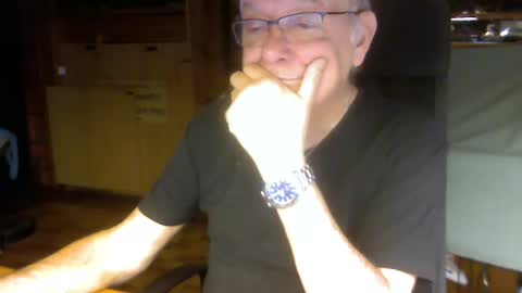 Snapshot of pomme1949 chatting on 18, 2, 2025 pomme1949 online show from 18, 2, 2025