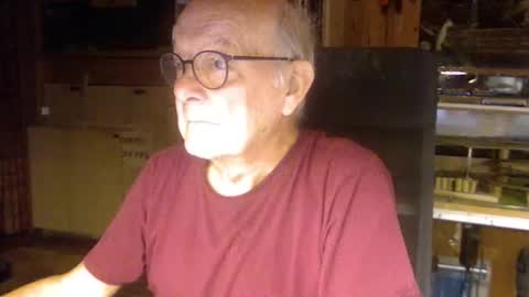 Snapshot of pomme1949 chatting on 21, 9, 2025 pomme1949 online show from 21, 9, 2025