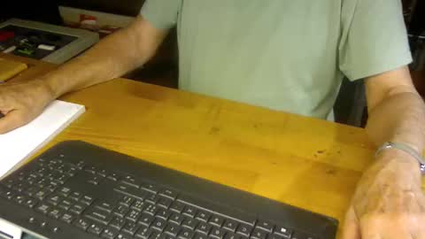 Snapshot of pomme1949 chatting on 3, 10, 2025 pomme1949 online show from 3, 10, 2025