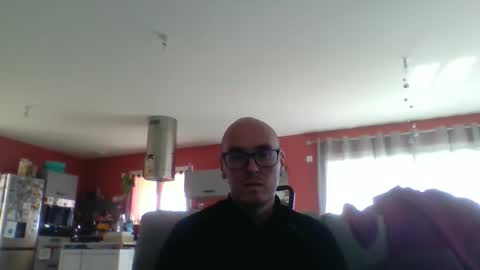 Snapshot of ponarch chatting on 16, 11, 2025 ponarch online show from 16, 11, 2025