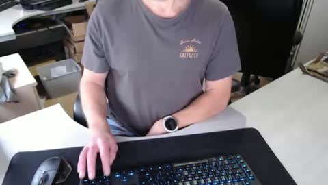 Snapshot of poodledude chatting on 21, 10, 2025 Dave online show from 21, 10, 2025
