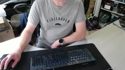 Snapshot of poodledude chatting on 1, 4, 2026 Dave online show from 1, 4, 2026