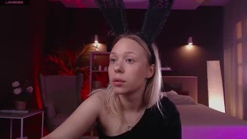 Eva online show from 26, 9, 2025