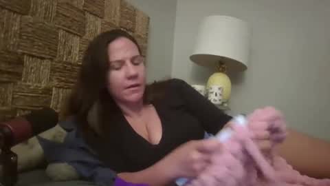 Snapshot of pooncahantits chatting on 24, 1, 2025 Emily at Home online show from 24, 1, 2025