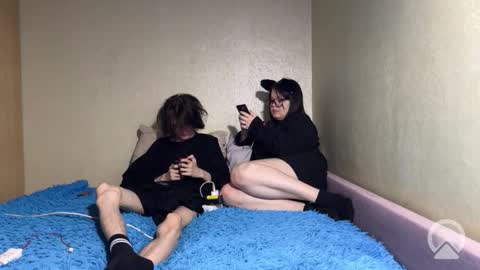 Snapshot of popoul_couple chatting on 13, 11, 2025 popoul_couple online show from 13, 11, 2025