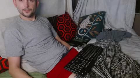 Snapshot of poppunk4life chatting on 25, 1, 2025 Kyle online show from 25, 1, 2025