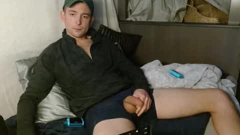 Snapshot of poppunk4life chatting on 27, 2, 2025 Kyle online show from 27, 2, 2025