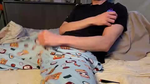 Snapshot of poppunk4life chatting on 20, 12, 2025 Kyle online show from 20, 12, 2025