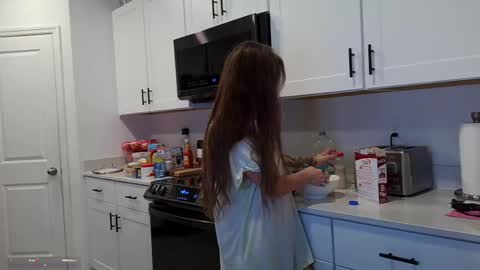 PoppyQuinn online show from 21, 5, 2026