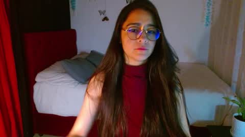 Snapshot of porcelainlux chatting on 20, 2, 2025 porcelainlux online show from 20, 2, 2025