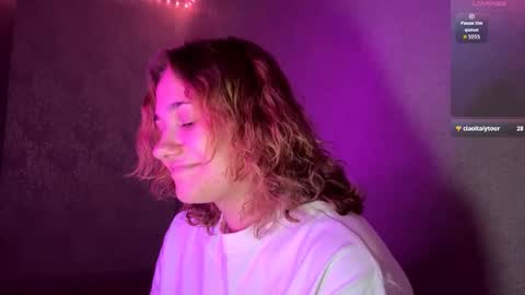 Anna Vdovoch online show from 8, 10, 2025