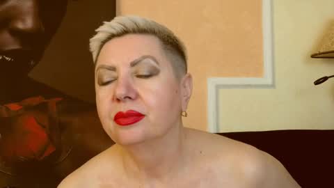 LADY POSH online show from 8, 3, 2025