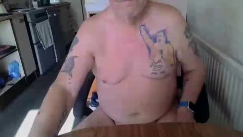 Snapshot of poshman65 chatting on 25, 6, 2026 poshman65 online show from 25, 6, 2026