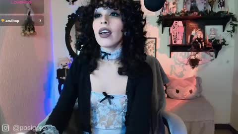 Snapshot of posigore chatting on 7, 3, 2025 Anna Goth independient model online show from 7, 3, 2025