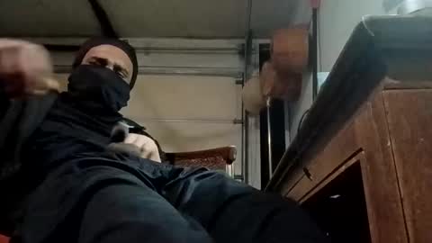 Snapshot of poundgame0710 chatting on 22, 12, 2025 PipeLayerPlayer007 online show from 22, 12, 2025