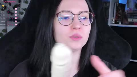 Snapshot of power_robynn chatting on 10, 11, 2025 Robyn online show from 10, 11, 2025