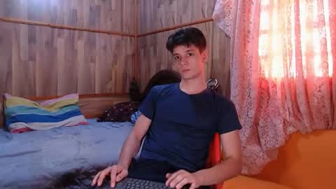 chris independent  online show from 8, 12, 2024