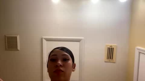 pr3ttynperla online show from 27, 9, 2025