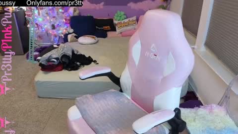 Evangeline Eva Darling online show from 3, 1, 2025