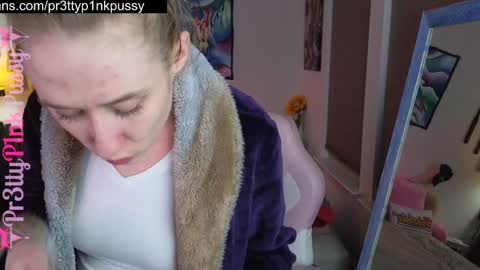 Evangeline Eva Darling online show from 4, 2, 2025